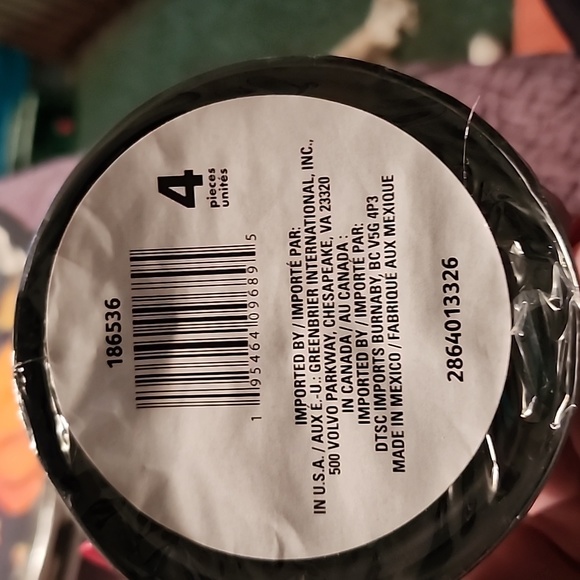 ASSORTMENT OF  🥳 PARTY  SUPPLIES 🥳 🎉 - Picture 11 of 11